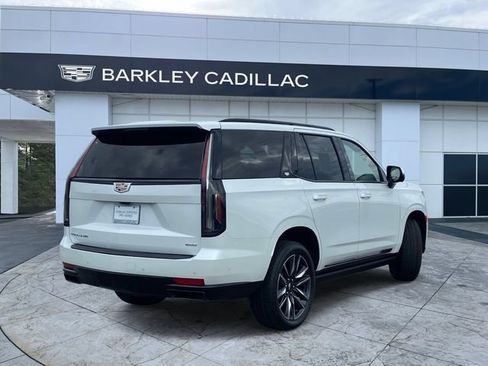 Used 2023 Cadillac Escalade Sport w/ Touring Package RWD image 3