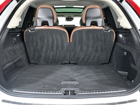 Used 2019 Volvo XC90 T6 Momentum w/ Advanced Package AWD/4WD image 34