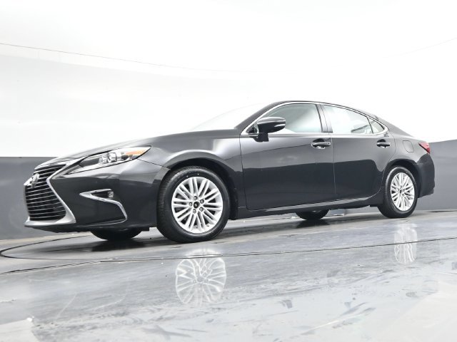 Used 2017 Lexus ES 350 w/ Premium Package FWD image 36