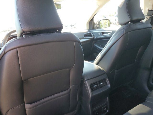 Used 2024 Ford Edge SEL w/ Convenience Package AWD/4WD image 30