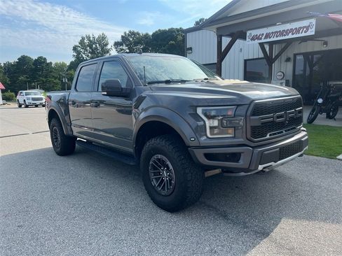 Used 2020 Ford F150 Raptor w/ Equipment Group 802A Luxury AWD/4WD image 2