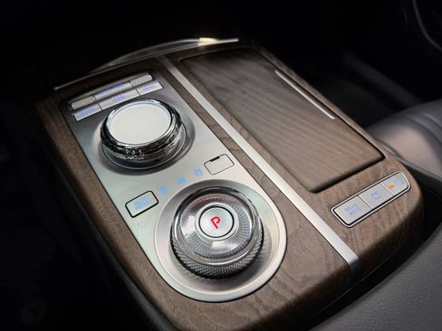 Used 2024 Genesis G80 Advanced Sedan 4D image 23