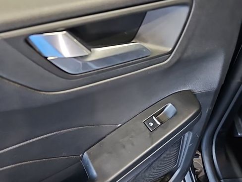Used 2025 Ford Escape Platinum AWD/4WD image 22