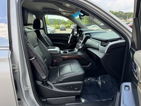 Used 2016 GMC Yukon XL SLE image 9