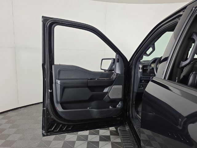 Used 2024 Ford F150 Lariat AWD/4WD image 24