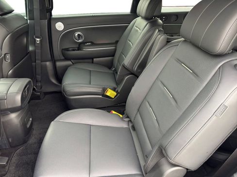 Used 2026 Hyundai Palisade Calligraphy image 13