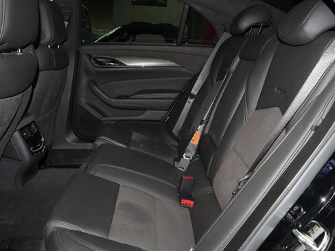 Used 2019 Cadillac CTS V w/ Luxury Package image 32