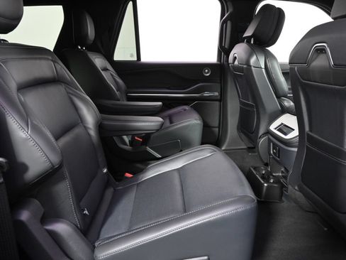 New 2027 Lincoln Navigator L Reserve w/ Jet Appearance Package AWD/4WD image 18