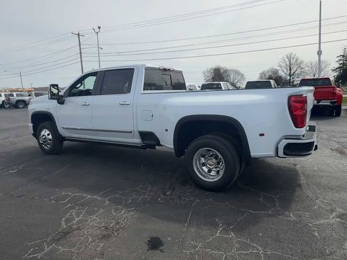 New 2026 Chevrolet Silverado 3500 High Country w/ High Country Premium Package AWD/4WD image 6