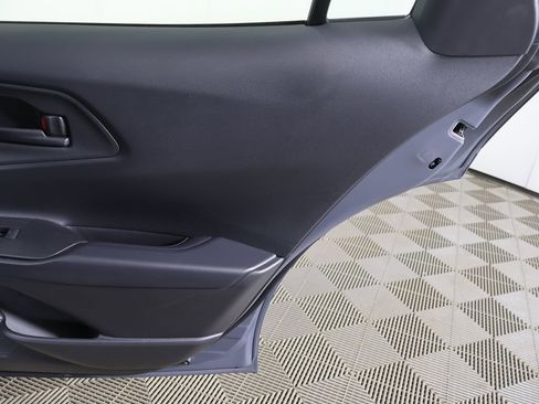 Used 2025 Toyota Prius Plug-In Hybrid FWD image 21