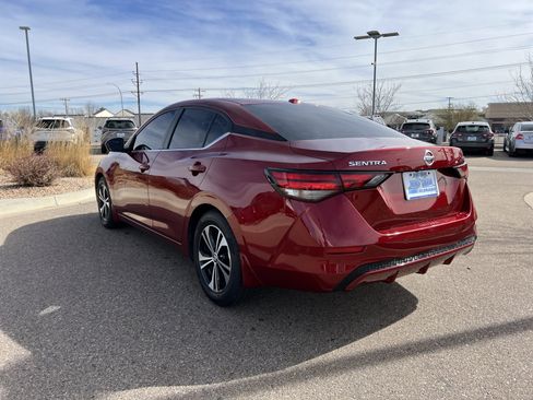 Used 2021 Nissan Sentra SV image 12
