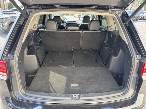 Used 2021 Volkswagen Atlas SE FWD image 12