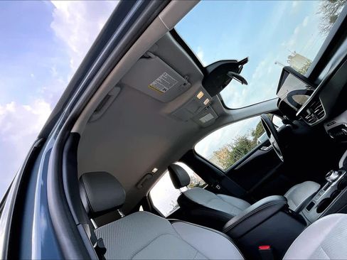 Certified 2023 Ford Escape SE image 14