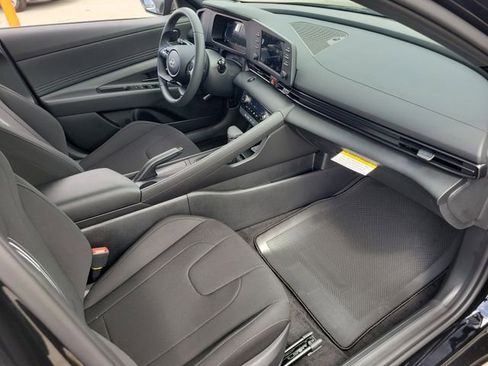 New 2026 Hyundai Elantra Sport FWD image 20