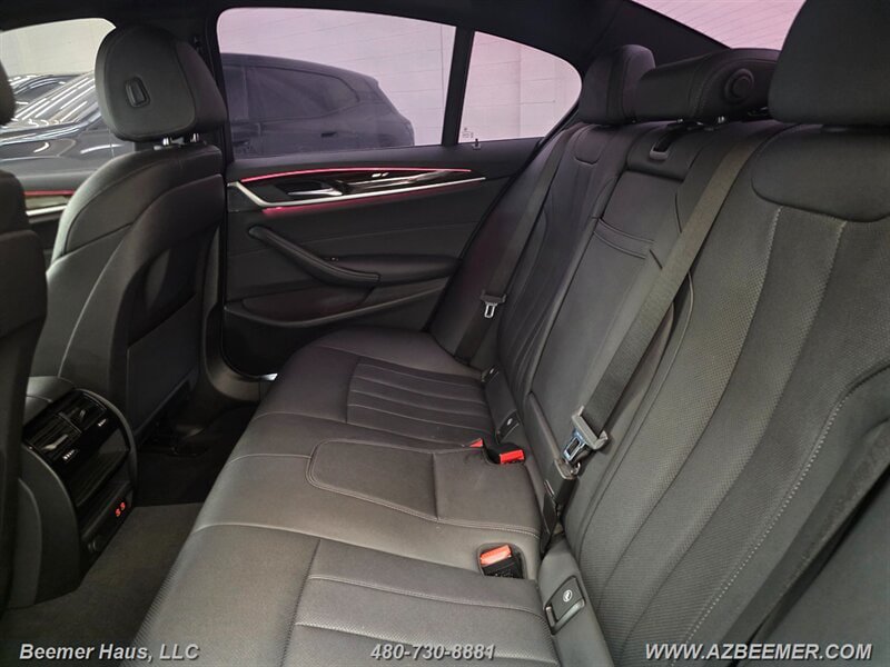 Used 2023 BMW 530i w/ M Sport Package RWD image 31