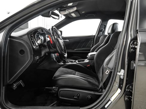 Used 2021 Dodge Charger Scat Pack w/ Plus Group RWD image 16