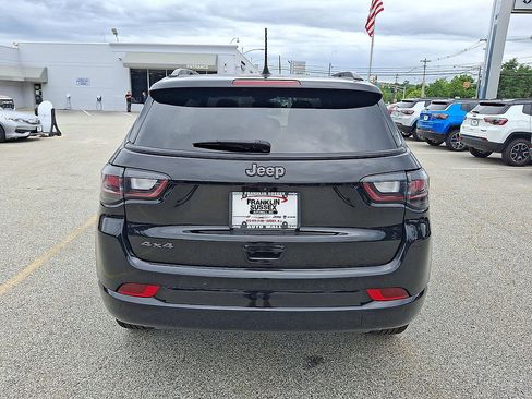 Used 2023 Jeep Compass High Altitude AWD/4WD image 23