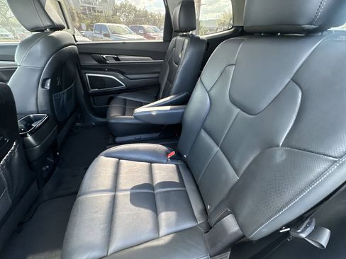 Certified 2022 Kia Telluride EX w/ EX Premium Package image 26