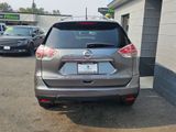 Used 2016 Nissan Rogue SV image 5