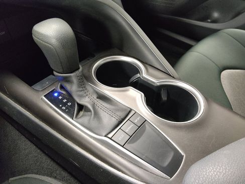 Used 2023 Toyota Camry LE image 26