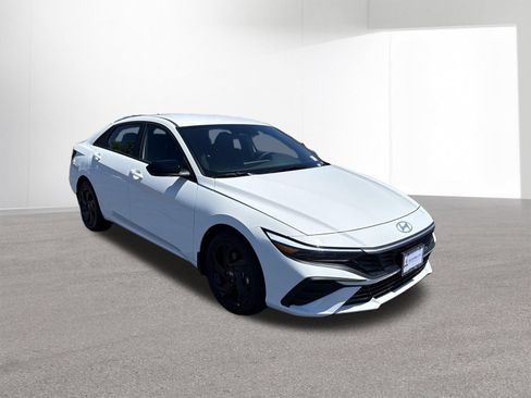 New 2026 Hyundai Elantra Sport FWD image 2
