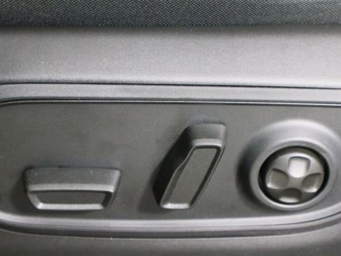 New 2025 Jeep Grand Cherokee Laredo image 24