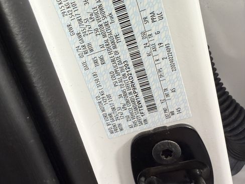 Certified 2024 Ford F150 XL image 30