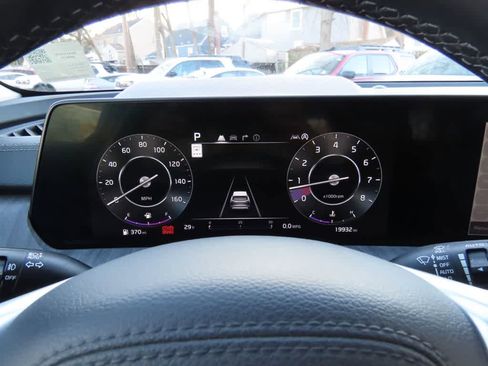 Used 2024 Kia Telluride SX Prestige image 32