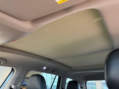Used 2022 Volkswagen Atlas SEL Premium AWD/4WD image 16