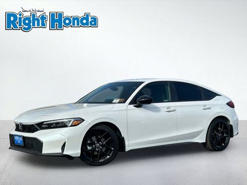 Used 2026 Honda Civic Sport image 2