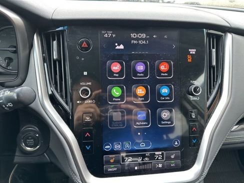 Used 2022 Subaru Outback Onyx Edition XT image 11