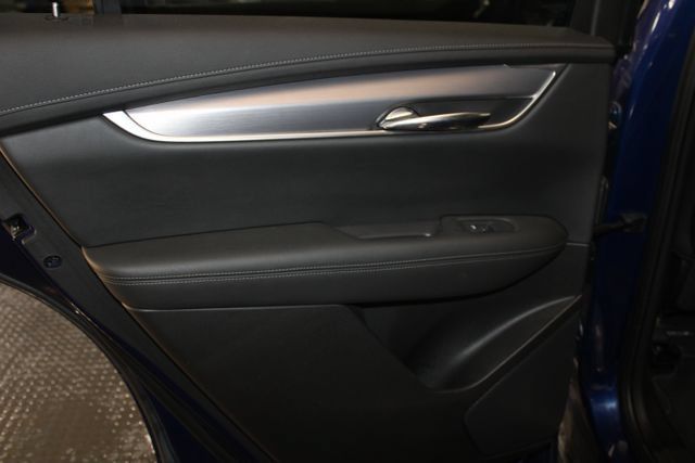 Certified 2023 Cadillac XT6 Luxury AWD/4WD image 14