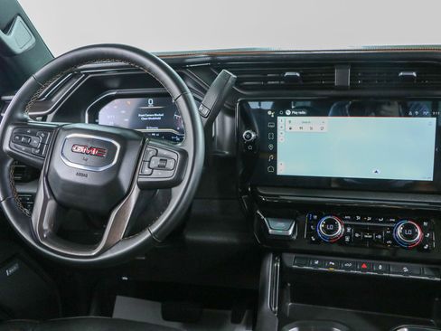 Used 2024 GMC Sierra 2500 AT4 w/ AT4 Premium Plus Package AWD/4WD image 19