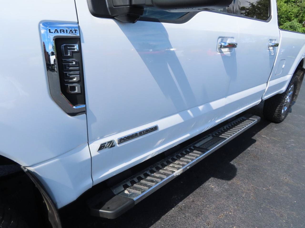 Used 2018 Ford F250 Lariat w/ Lariat Ultimate Package AWD/4WD image 14