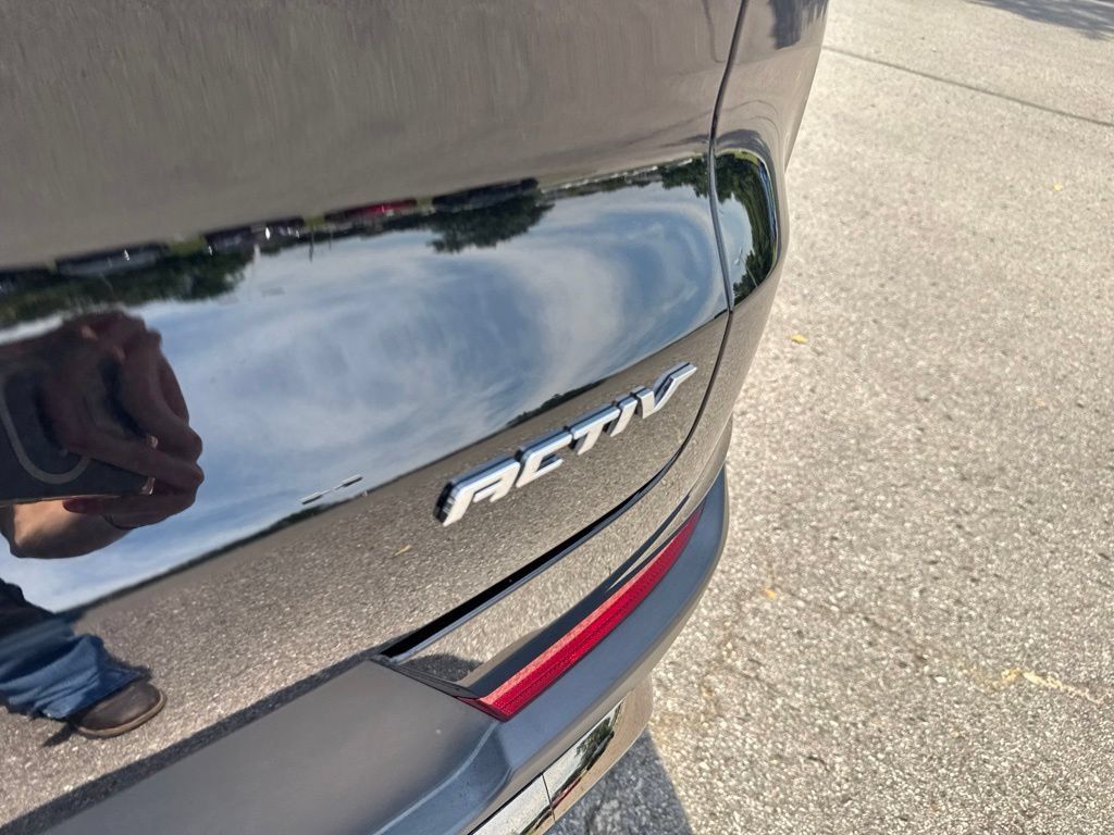 Used 2021 Chevrolet TrailBlazer ACTIV w/ Technology Package FWD image 61