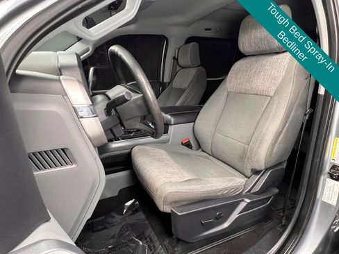 Used 2023 Ford F350 XLT image 4