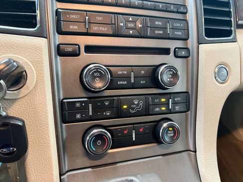 Used 2012 Ford Taurus SEL FWD image 15