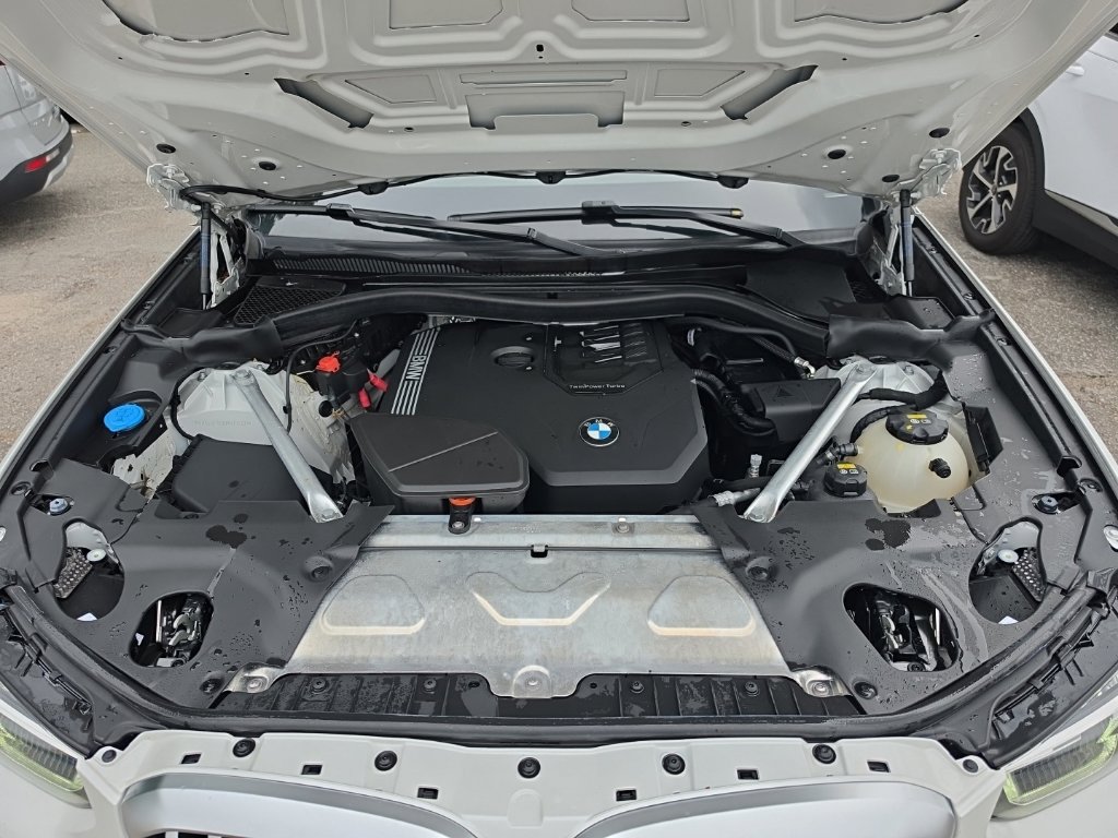 Used 2022 BMW X3 xDrive30i w/ Premium Package 2 AWD/4WD image 8
