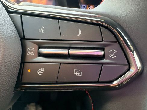 New 2026 Chevrolet Equinox EV RS FWD image 21