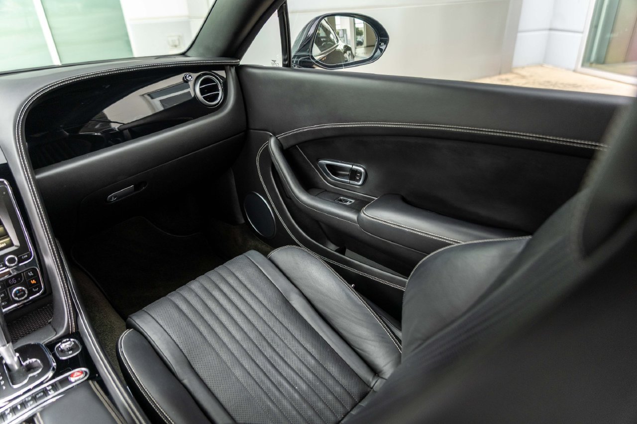 Used 2016 Bentley Continental GT V8 S AWD/4WD image 34