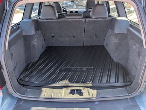 Used 2005 Volvo V50 T5 image 13