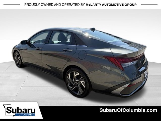 Used 2025 Hyundai Elantra SEL FWD image 5