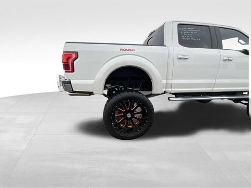 Used 2016 Ford F150 Lariat w/ Equipment Group 502A Luxury AWD/4WD image 38