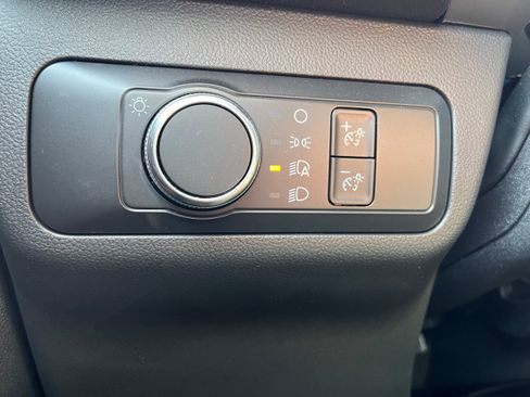 Used 2022 Ford Escape SE AWD/4WD image 17