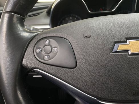 Used 2018 Chevrolet Impala LT image 21