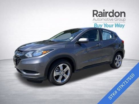 Used 2018 Honda HR-V LX image 3