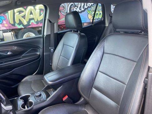 Used 2018 GMC Terrain SLT w/ Infotainment Package II AWD/4WD image 10