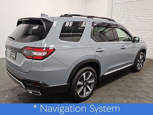 Used 2023 Honda Pilot Elite image 9