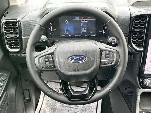 New 2026 Ford Ranger XLT w/ Equipment Group 301A High AWD/4WD image 23