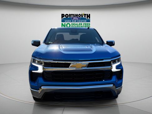 Used 2025 Chevrolet Silverado 1500 LT AWD/4WD image 9